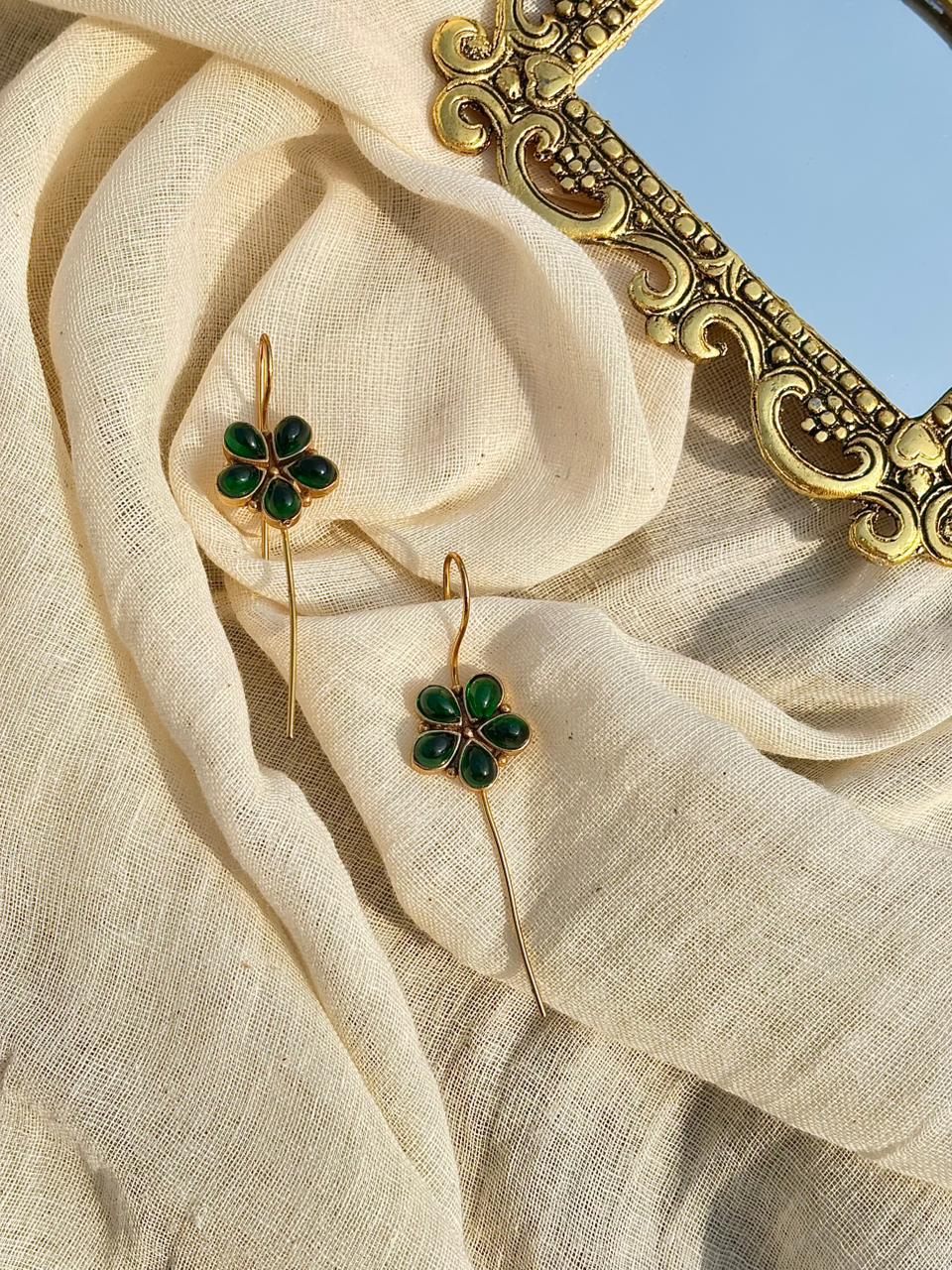 Green flower earcuff