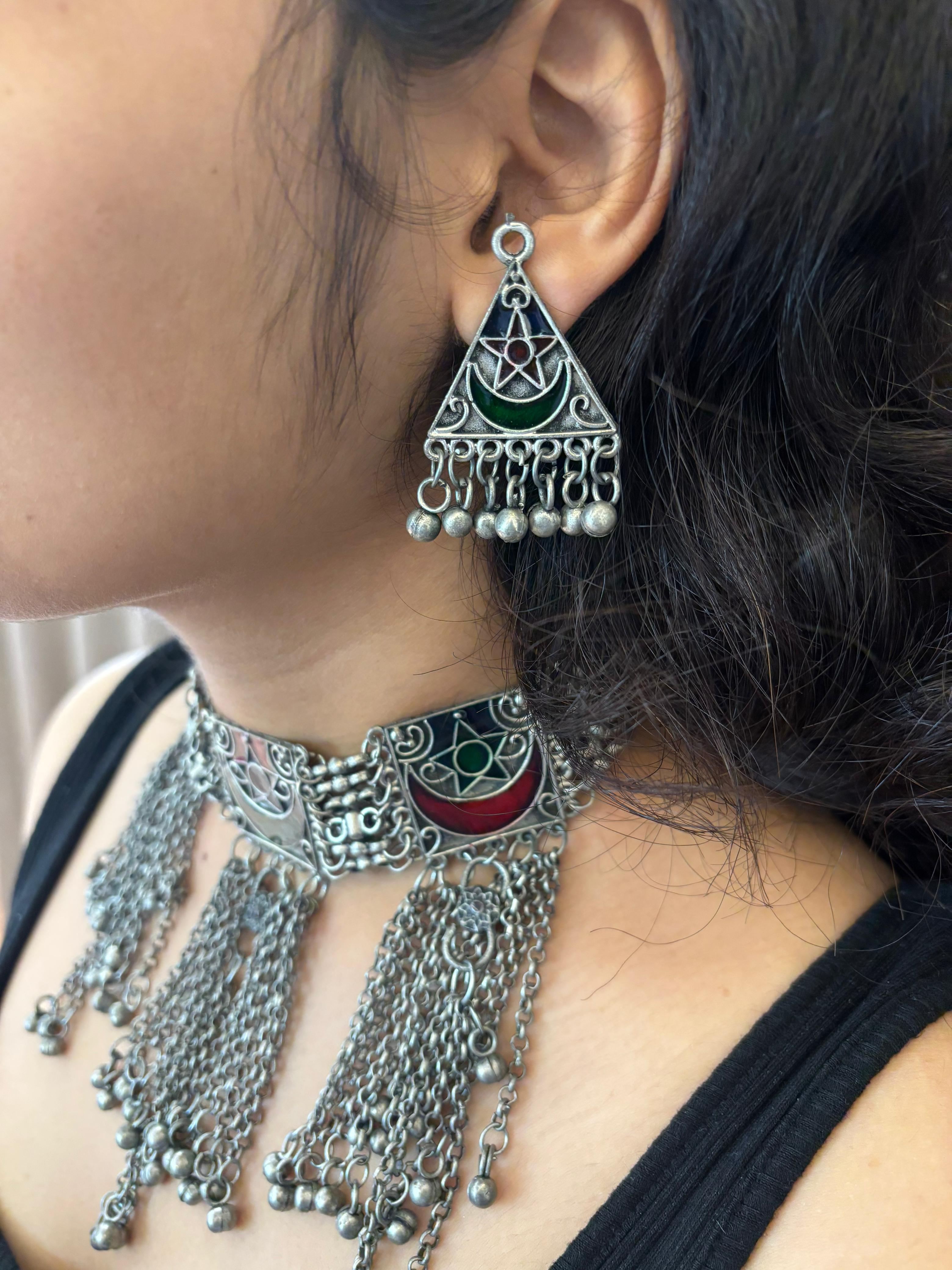 Jhanjhar afghan choker