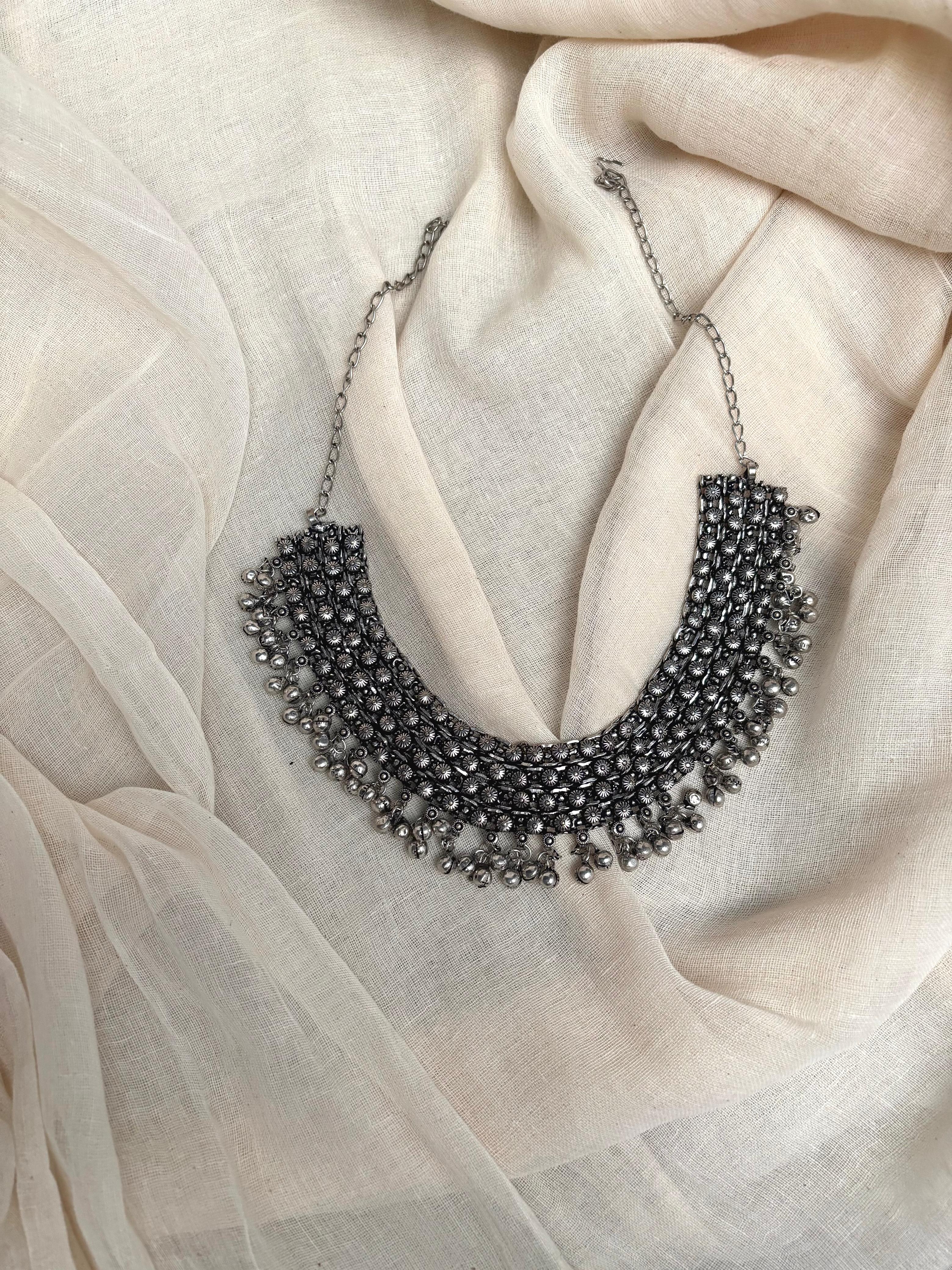 Ghoongroo elegance choker